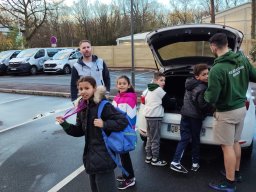 5d52a301-083c-46d9-b189-e53aab95c3eb