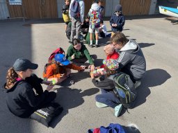 photo-2025-04-17-18-54-49